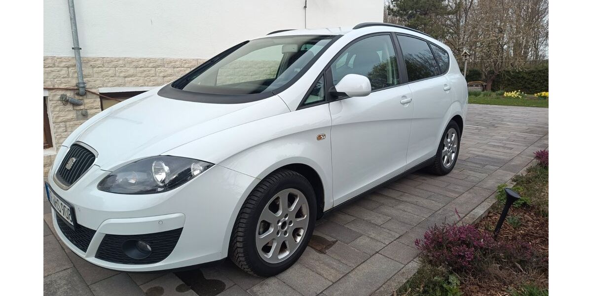Seat Altea 146.680 km 4.950 &euro; Merseburg 06217