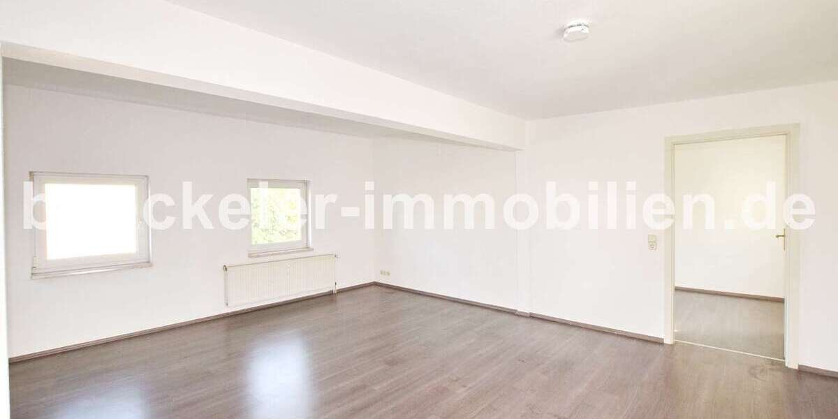 Etagenwohnung Halle Am Wasserturm/Thaerviertel - 2 Zimmer, 71 m&sup2;, 500&euro; | Angebot:24526898