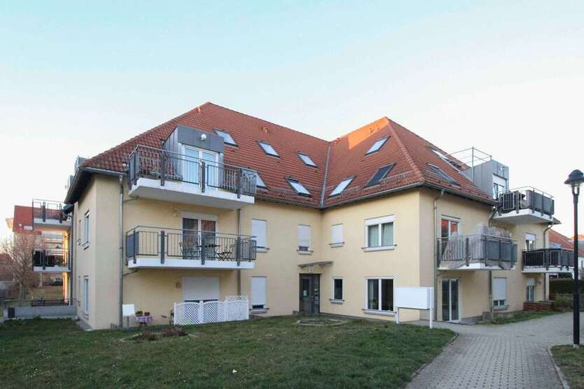 Wohnung zum Kaufen in Leipzig 80.000 € 36.67 m²