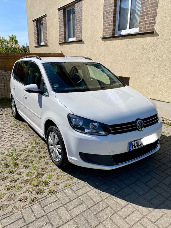 VW Touran 266.000 km 4.300 € Halle 06114