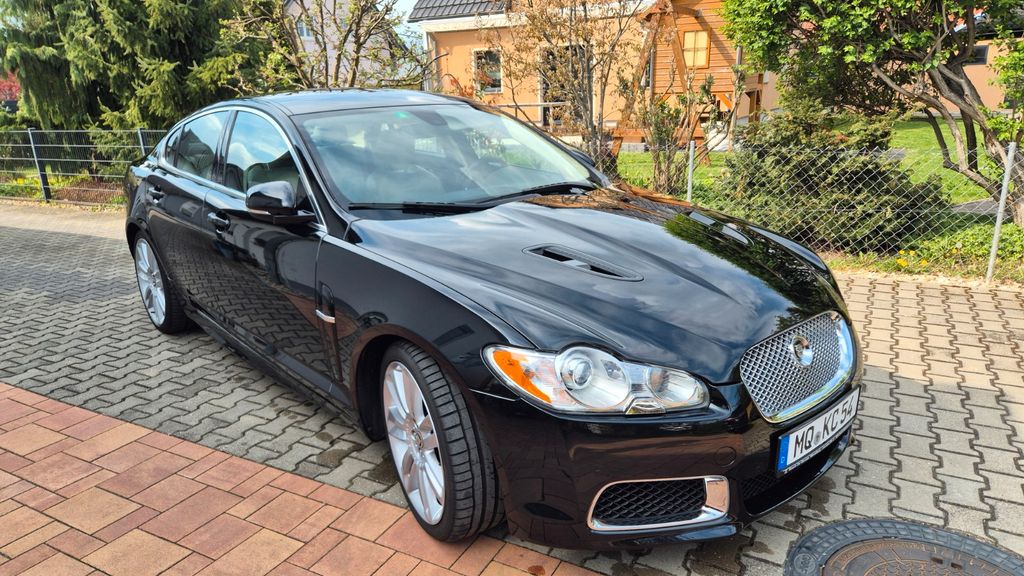 Jaguar XF 115.000 km 21.500 &euro; Merseburg 06217