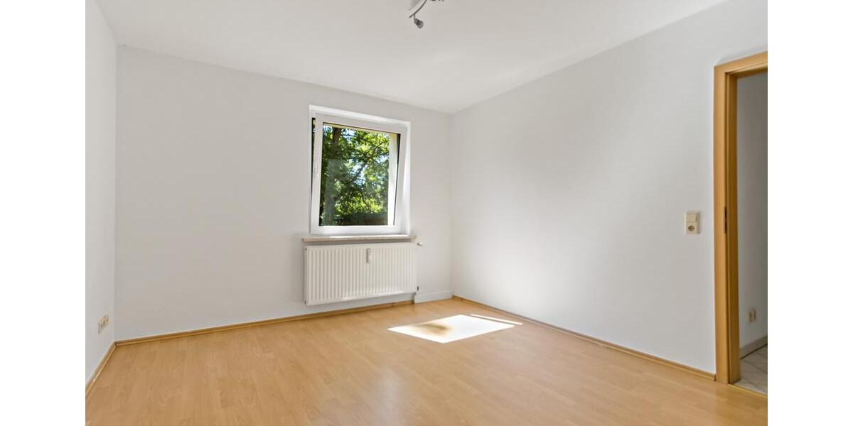 Etagenwohnung Halle (Saale) Frohe Zukunft - 2 Zimmer, 48 m&sup2;, 440&euro; | Angebot:25760825