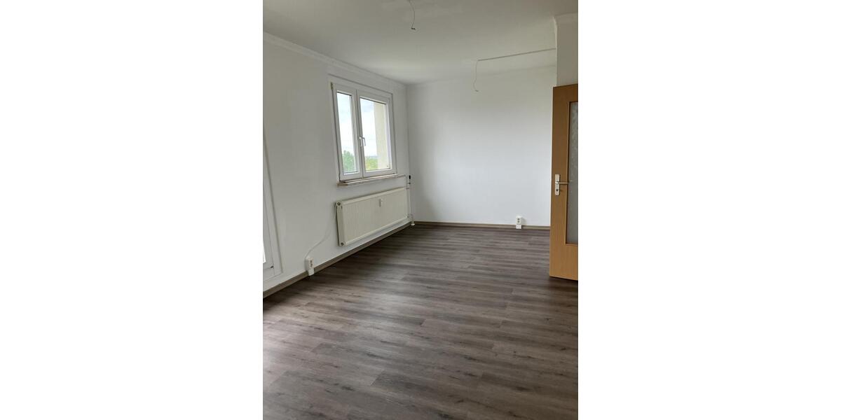Dachgeschoßwohnung Halle (Saale) Nietleben - 6 Zimmer, 112 m&sup2;, 657&euro; | Angebot:24378268