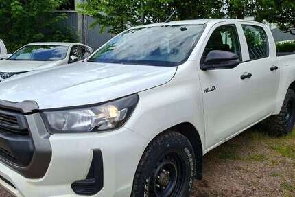 Toyota Hilux 47.347 km 21.030 &euro; Halle 06130