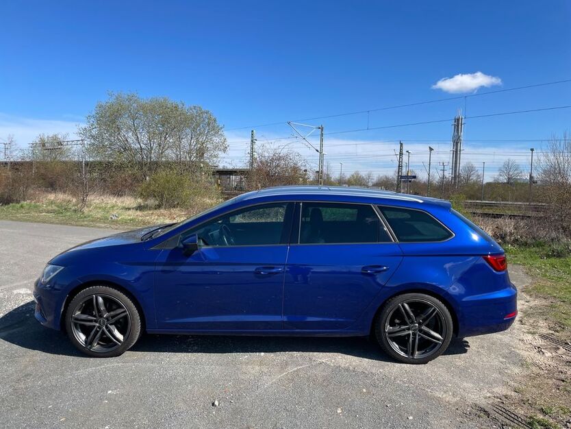 Seat Leon 89.500 km 18.900 € Leipzig 04158