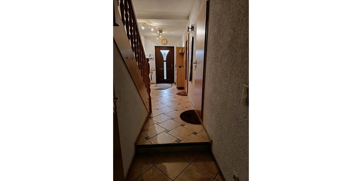 Reihenhaus Eisleben (Lutherstadt) - 6 Zimmer, 90 m&sup2;, 94.000&euro; | Angebot:23863635