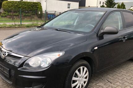 Hyundai i30 132.000 km 3.590 &euro; Zörbig 06780