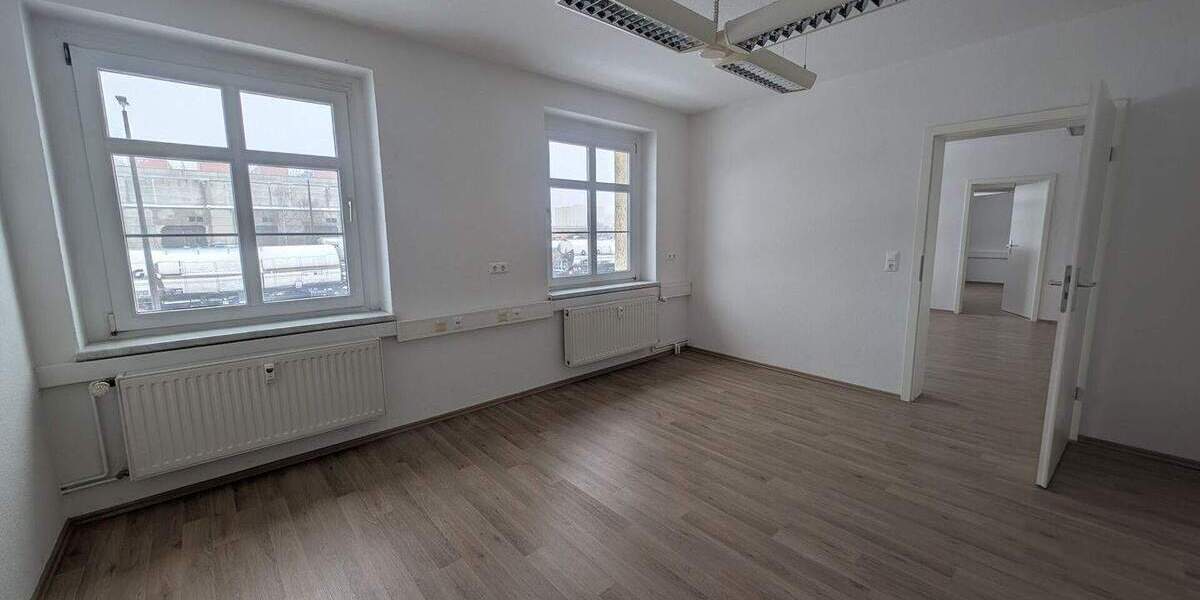 Gewerbeobjekt Bitterfeld-Wolfen Bitterfeld - 4 Zimmer, 630&euro; | Angebot:24876050