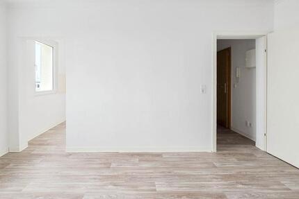 Helle 1 Raum Wohnung mit modernem Bad und neuer Ausstattung im Norden von Halle (Saale) 1 zimmer