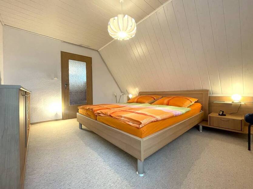 Wohnen, spielen, genießen - Familienfreundliches Einfamilienhaus mit großzügigem Garten in Brehna!
