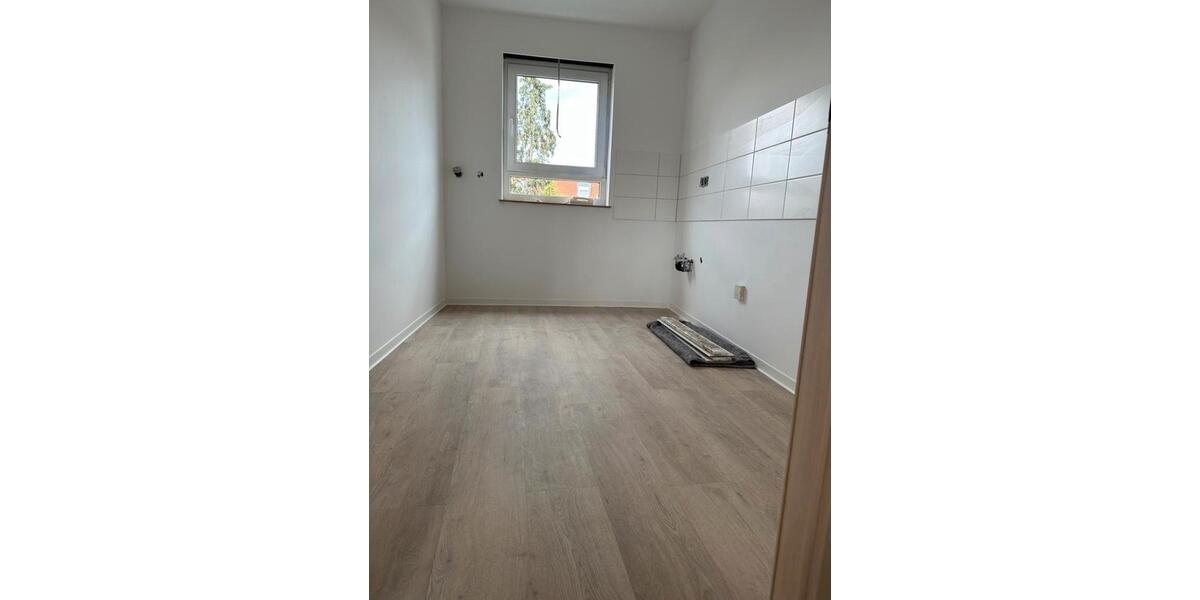 Hochparterre Kabelsketal - 2 Zimmer, 55 m&sup2;, 135.000&euro; | Angebot:27299582
