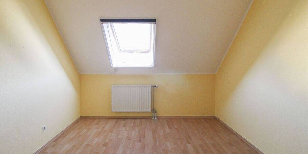 Reihenmittelhaus Leuna Kötschlitz - 5 Zimmer, 100 m&sup2;, 240.000&euro; | Angebot:26741429