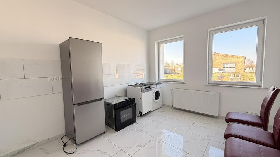 Erdgeschoßwohnung Leuna - 4 Zimmer, 82 m&sup2;, 800&euro; | Angebot:26367179