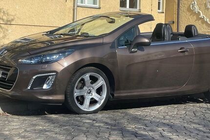 Peugeot 308 43.200 km 9.400 &euro; Halle (Saale) 06110