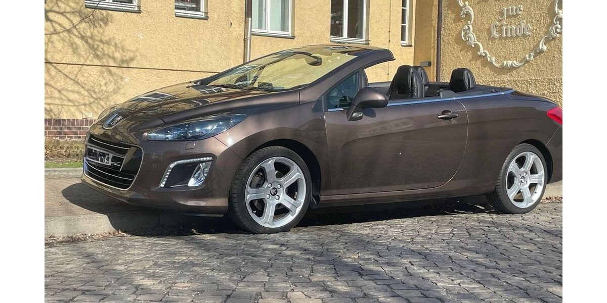 Peugeot 308 43.200 km 9.400 &euro; Halle (Saale) 06110