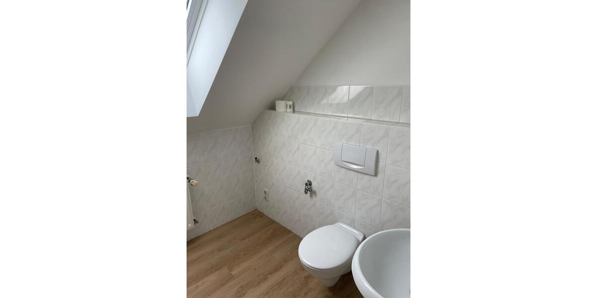 Dachgeschoßwohnung Delitzsch - 2.5 Zimmer, 55 m&sup2;, 764&euro; | Angebot:26050439