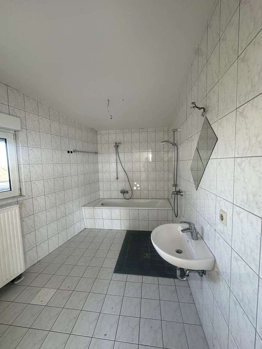 ++Große und Helle 3-Raumwohnung im Dachgeschoss++ 3 zimmer