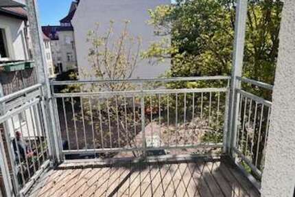 Wohnung Halle Damaschkestraße - 3 Zimmer, 73 m&sup2;, 180.000&euro; | Angebot:26490821
