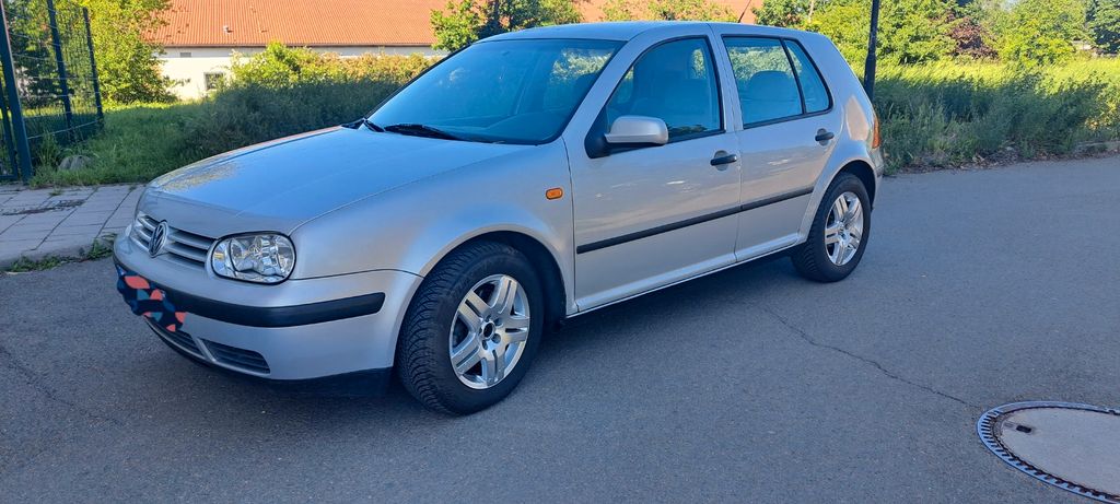 VW Golf 177.356 km 2.000 &euro; Wolfen 06766