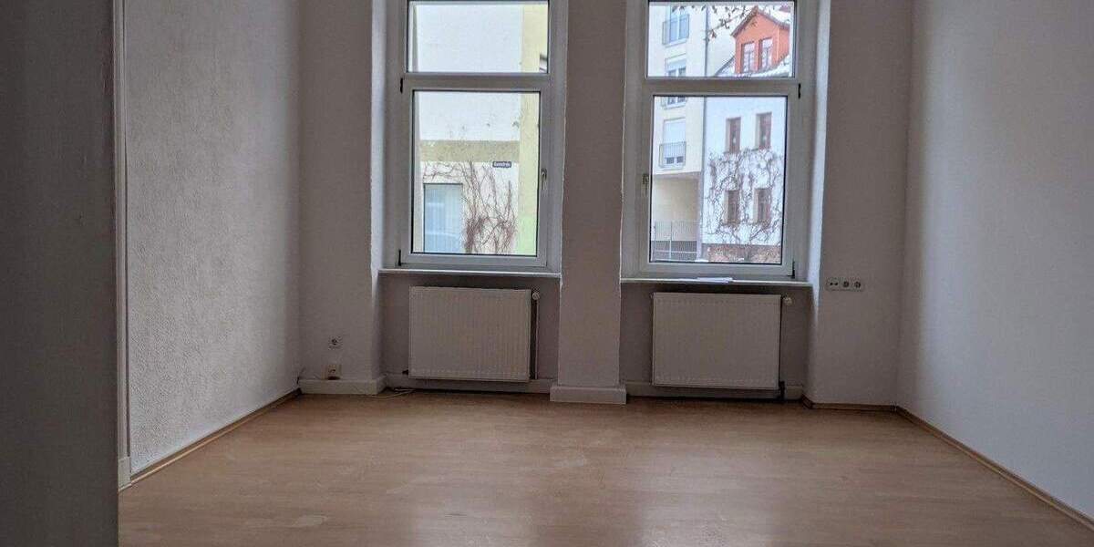 Etagenwohnung Halle Giebichenstein - 2 Zimmer, 60 m&sup2;, 510&euro; | Angebot:24845452