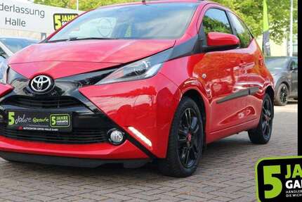 Toyota Aygo 69.970 km 11.390 &euro; Halle 06130