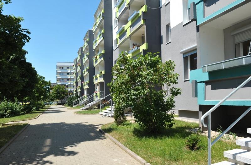 Wir sanieren für Sie - ab Februar verfügbar! zimmer