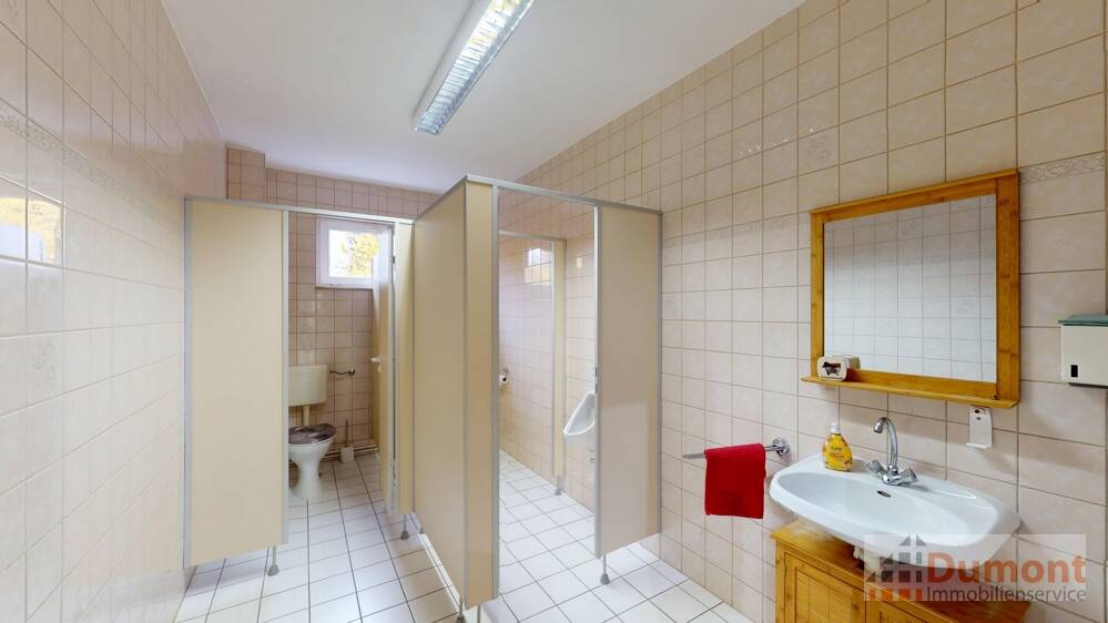 Gewerbeobjekt Bad Lauchstädt - 6 Zimmer, 140 m&sup2;, 1.540&euro; | Angebot:26540360