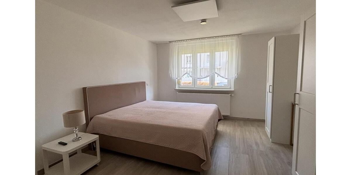 Etagenwohnung Halle (Saale) Damaschkestraße - 4 Zimmer, 90 m&sup2;, 220.000&euro; | Angebot:25870122