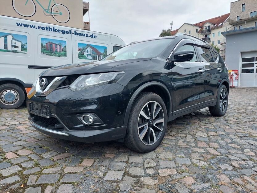 Nissan X-Trail 80.813 km 16.880 € Leipzig 04229