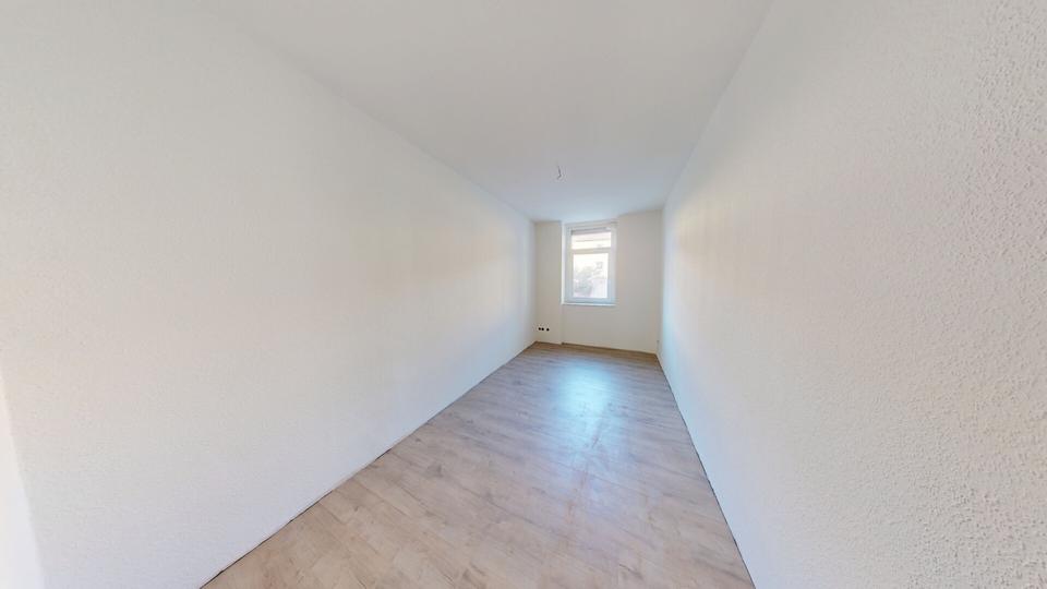 Etagenwohnung Halle (Saale) Büschdorf - 3 Zimmer, 86 m&sup2;, 850&euro; | Angebot:26301134