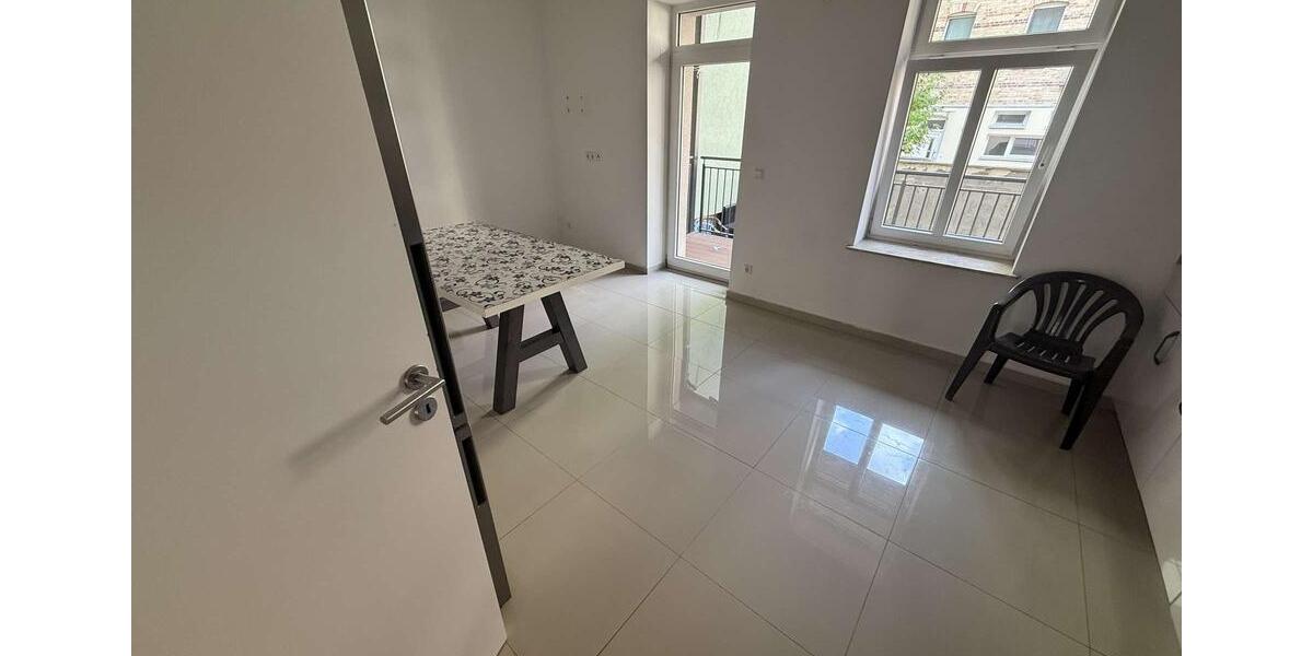 Etagenwohnung Halle (Saale) Büschdorf - 2 Zimmer, 69 m&sup2;, 700&euro; | Angebot:26184013