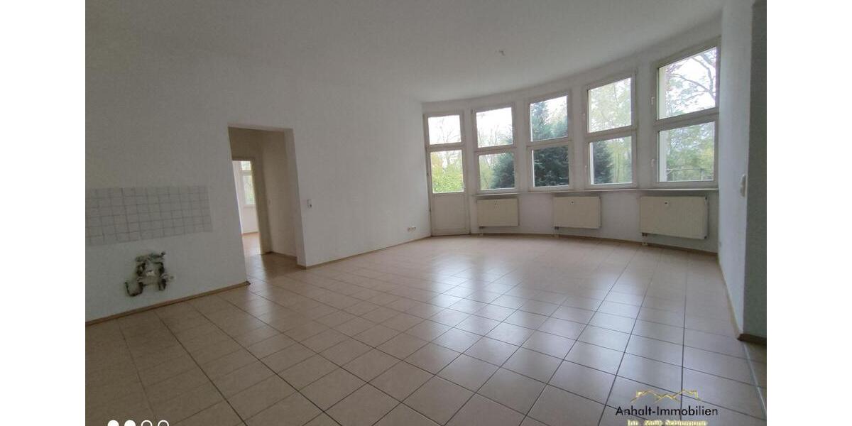 Erdgeschoßwohnung Bitterfeld-Wolfen Bitterfeld - 3 Zimmer, 74 m&sup2;, 533&euro; | Angebot:26719243