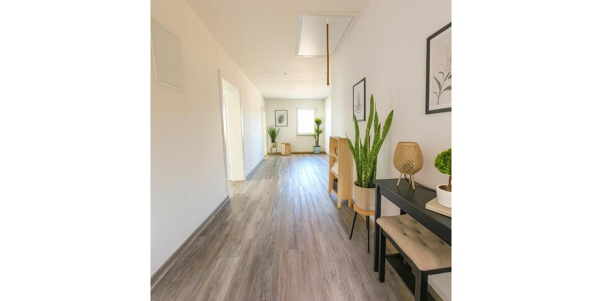Terrassenwohnung Delitzsch - 4 Zimmer, 160 m&sup2;, 1.418&euro; | Angebot:26198916