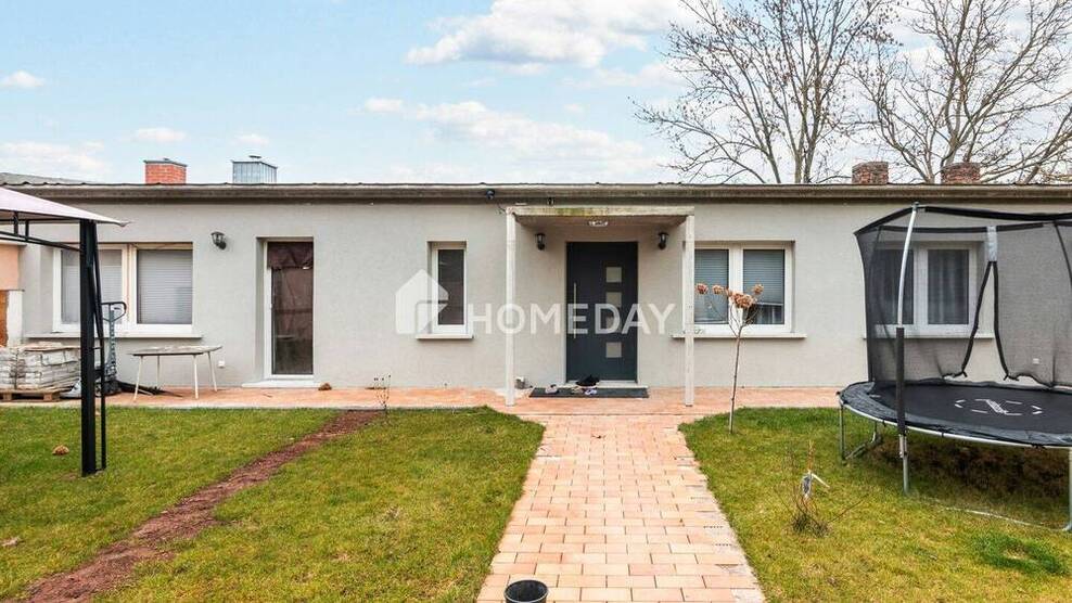 Ihr neues Zuhause: EFH mit Garten, Garage und viel Platz in idyllischer Lage