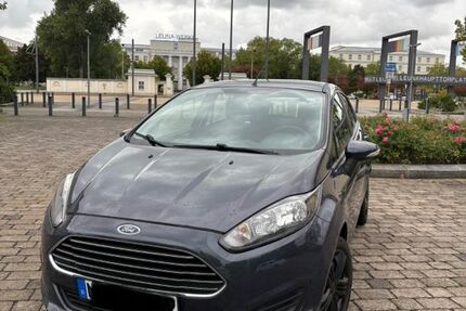 Ford Fiesta 89.600 km 5.300 € Leuna 06237