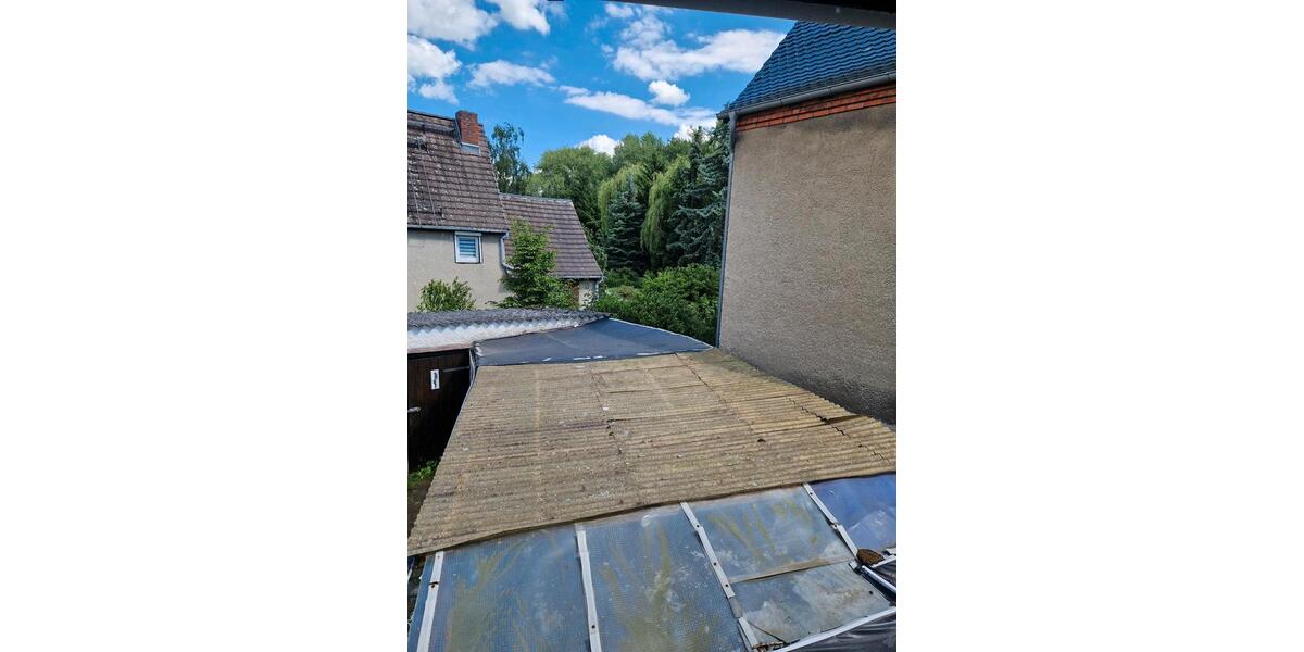 Einfamilienhaus Schkopau - 4 Zimmer, 94 m&sup2;, 89.000&euro; | Angebot:24852052