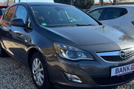 Opel Astra 199.921 km 3.999 € Bad Lauchstädt 06246