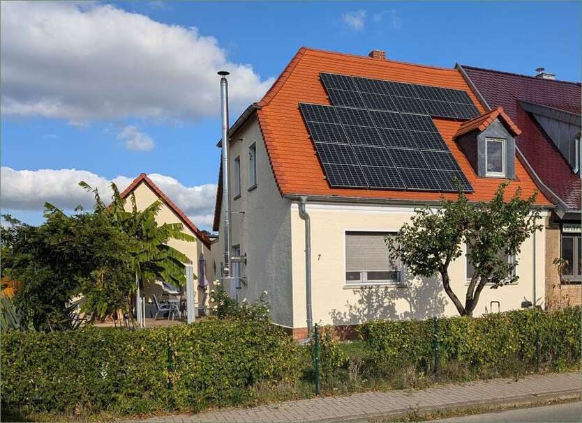 Haus zum Kaufen in Edderitz 150.000 € 95 m²