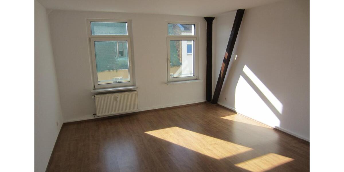 Dachgeschoßwohnung Halle (Saale) Büschdorf - 2 Zimmer, 76 m&sup2;, 400&euro; | Angebot:23246276