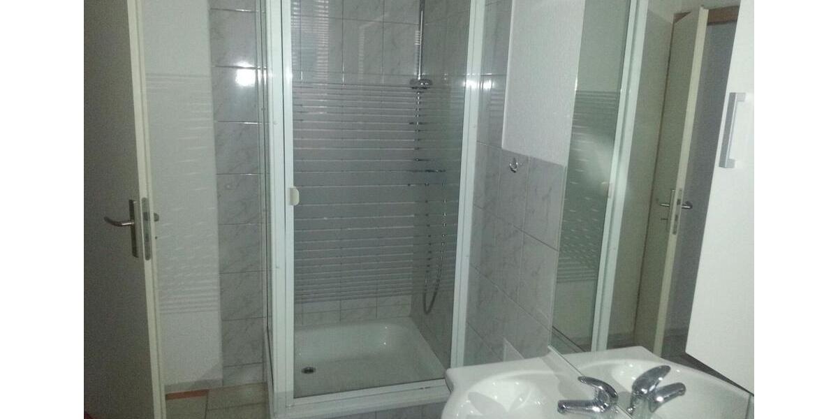 Etagenwohnung Halle (Saale) Büschdorf - 1 Zimmer, 43 m&sup2;, 387&euro; | Angebot:25378240