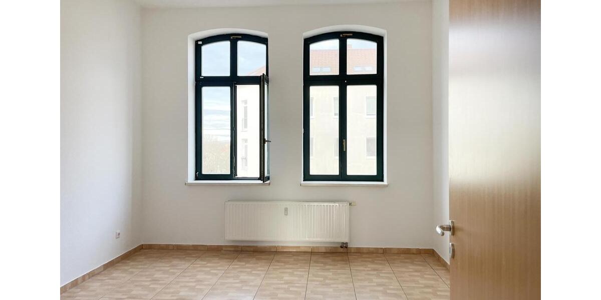 Etagenwohnung Halle (Saale) Damaschkestraße - 3 Zimmer, 81 m&sup2;, 649&euro; | Angebot:26338195
