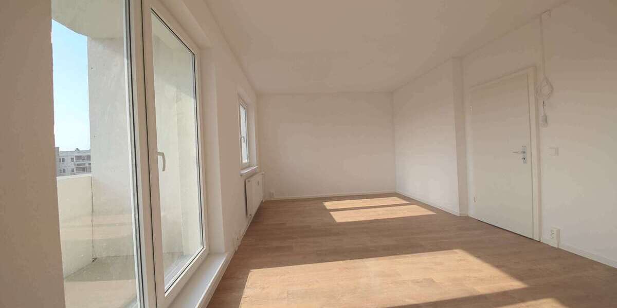 Etagenwohnung Halle Halle-Neustadt - 5 Zimmer, 103 m&sup2;, 785&euro; | Angebot:27668260