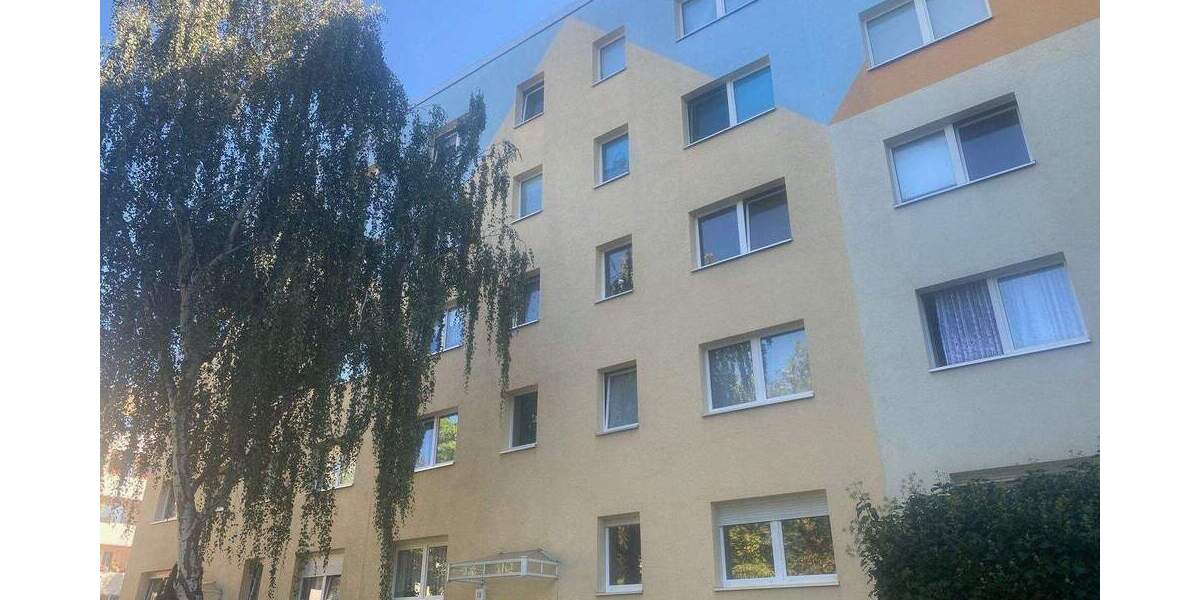 Zimmer Halle (Saale) Nördliche Neustadt - 3 Zimmer, 57 m&sup2;, 345&euro; | Angebot:25909343