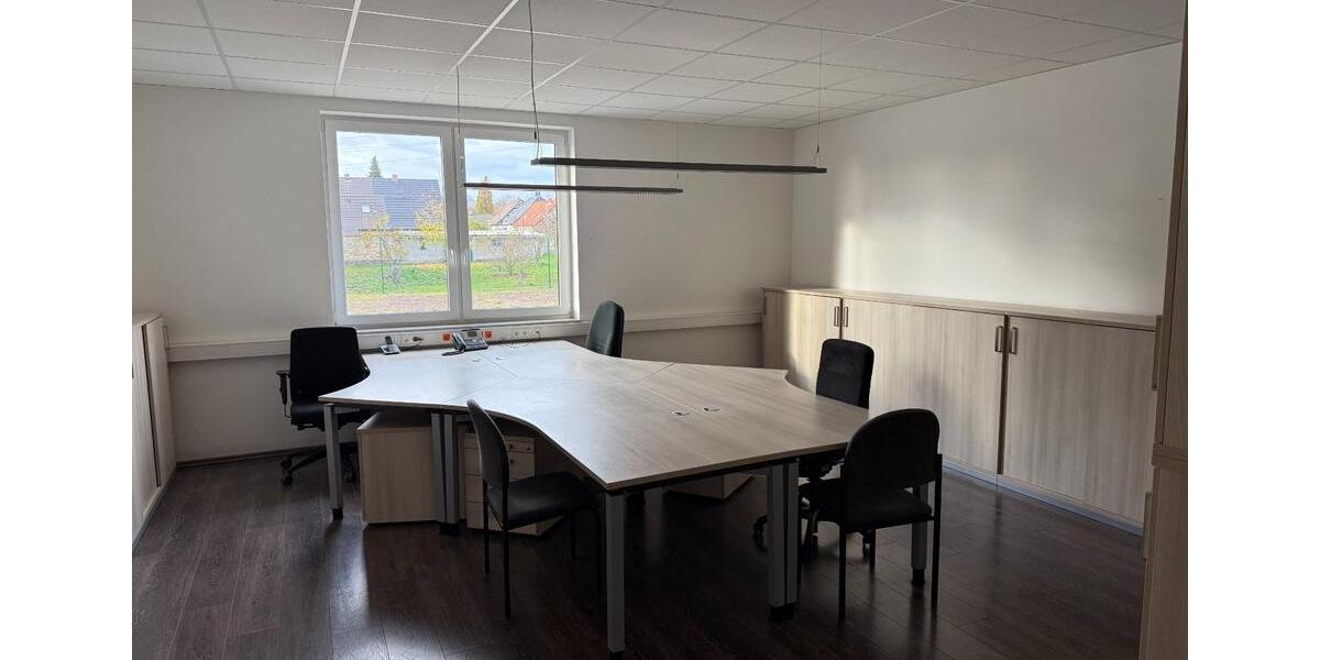 Gewerbeobjekt Wettin-Löbejün Löbejün - 7 Zimmer, 8&euro; | Angebot:24666695