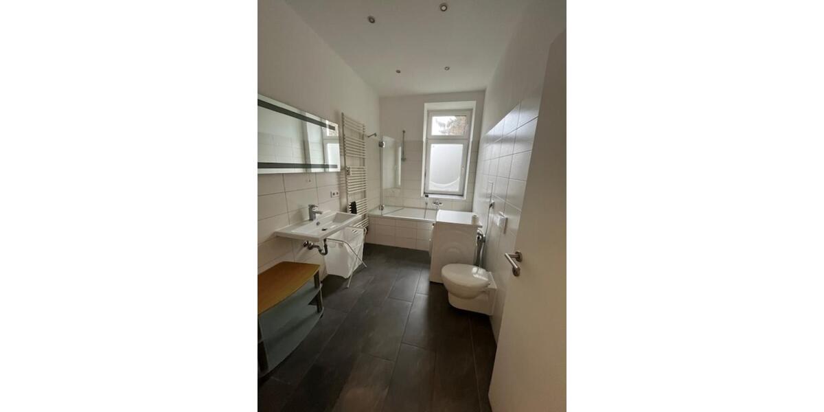 Erdgeschoßwohnung Schkeuditz - 2 Zimmer, 66 m&sup2;, 750&euro; | Angebot:24780930