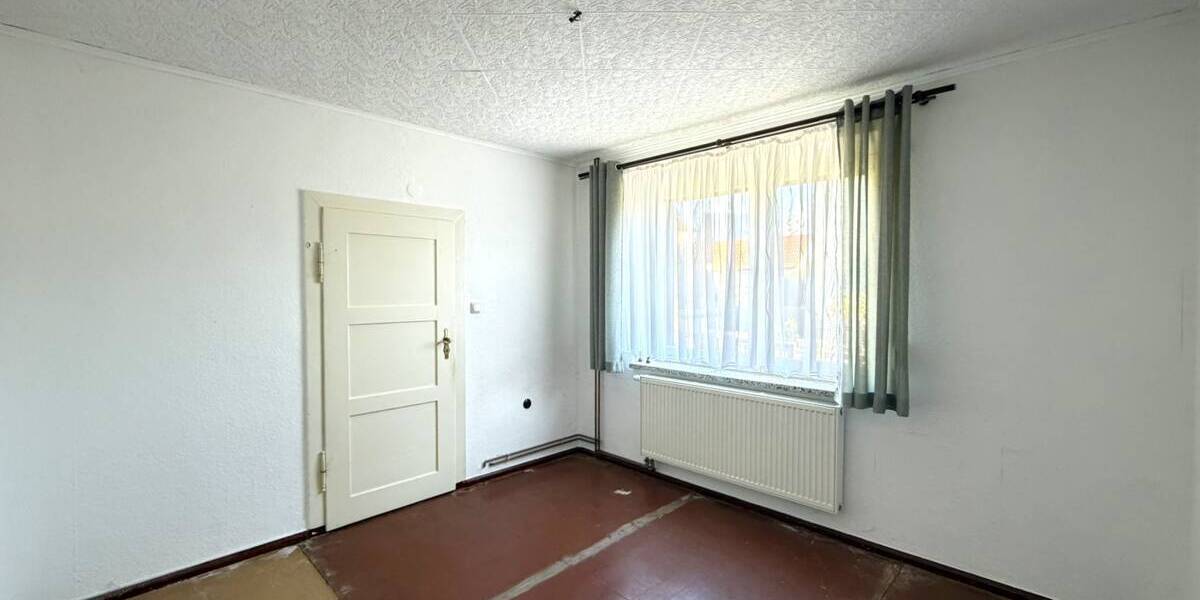 Doppelhaushälfte Bitterfeld-Wolfen Wolfen - 5 Zimmer, 119 m&sup2;, 89.000&euro; | Angebot:26204754