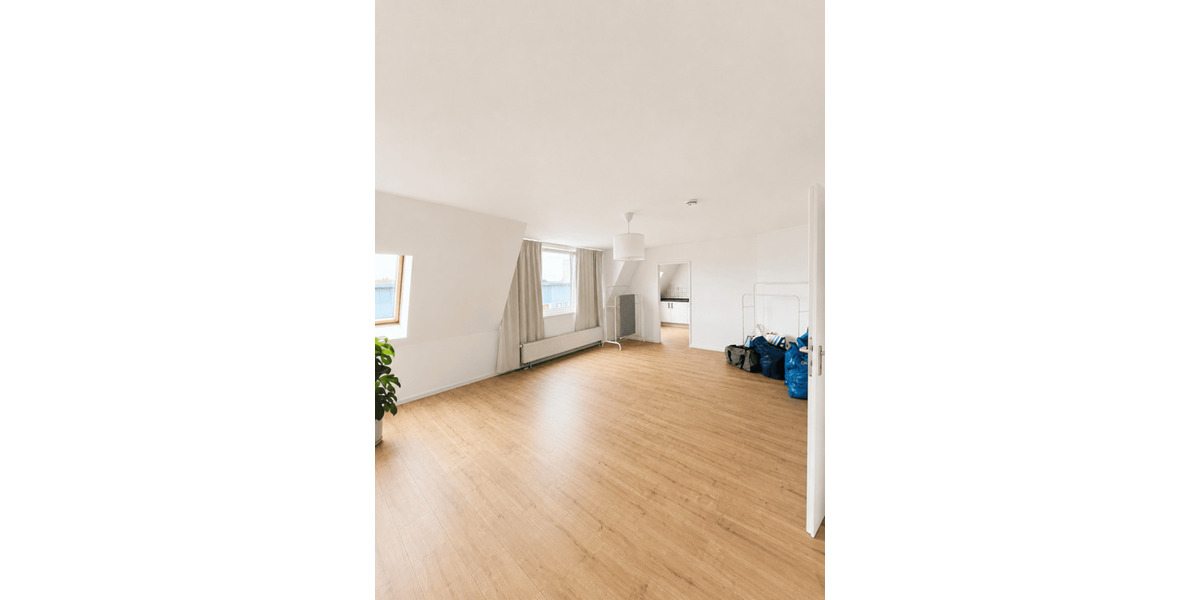 Etagenwohnung Bitterfeld-Wolfen Bitterfeld - 2 Zimmer, 76 m&sup2;, 510&euro; | Angebot:26820168