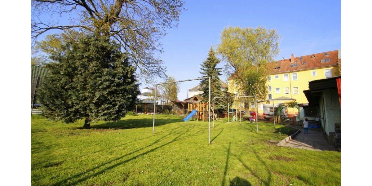 Etagenwohnung Lützen - 4 Zimmer, 120 m&sup2;, 900&euro; | Angebot:26797660
