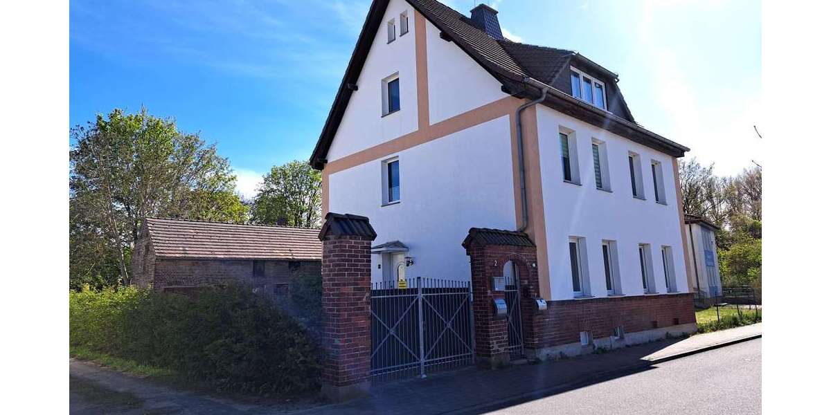 Einfamilienhaus Beuna Beuna (Geiseltal) - 15 Zimmer, 192 m&sup2;, 249.000&euro; | Angebot:26476913