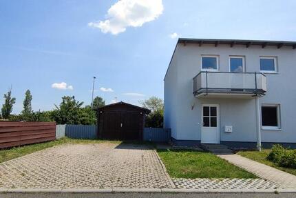 Haus Delitzsch - 4 Zimmer, 101 m&sup2;, 1.349&euro; | Angebot:25417943